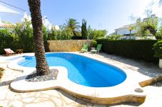 Villa en Miami Playa - SULA villa con piscina privada cerca del mar