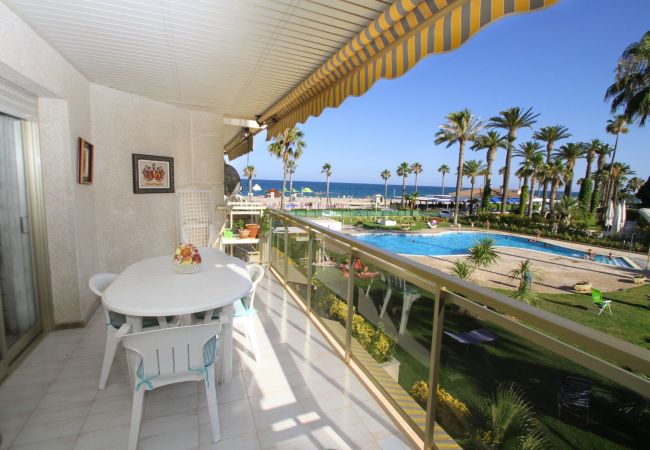 Apartamento en Miami Playa - FLAM213 1ª linea playa, piscina, Wifi gratis Apartamento en Miami Playa - FLAM213 1ª linea playa, piscina, Wifi gratis