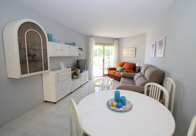 Apartamento en Miami Playa - FLAM213 1ª linea playa, piscina, Wifi gratis Apartamento en Miami Playa - FLAM213 1ª linea playa, piscina, Wifi gratis