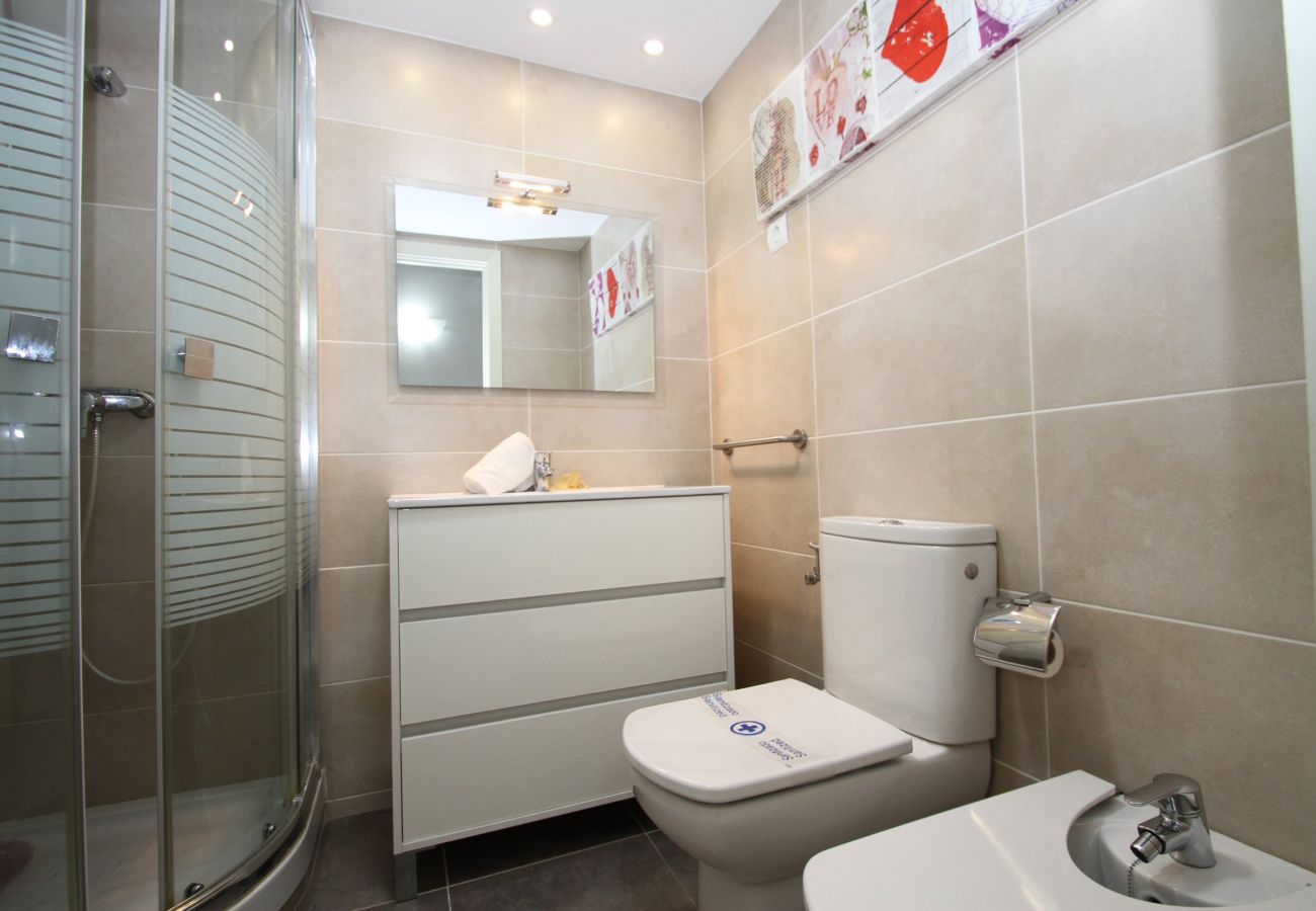 Apartamento en Miami Playa - FLAM213 1ª linea playa, piscina, Wifi gratis Apartamento en Miami Playa - FLAM213 1ª linea playa, piscina, Wifi gratis