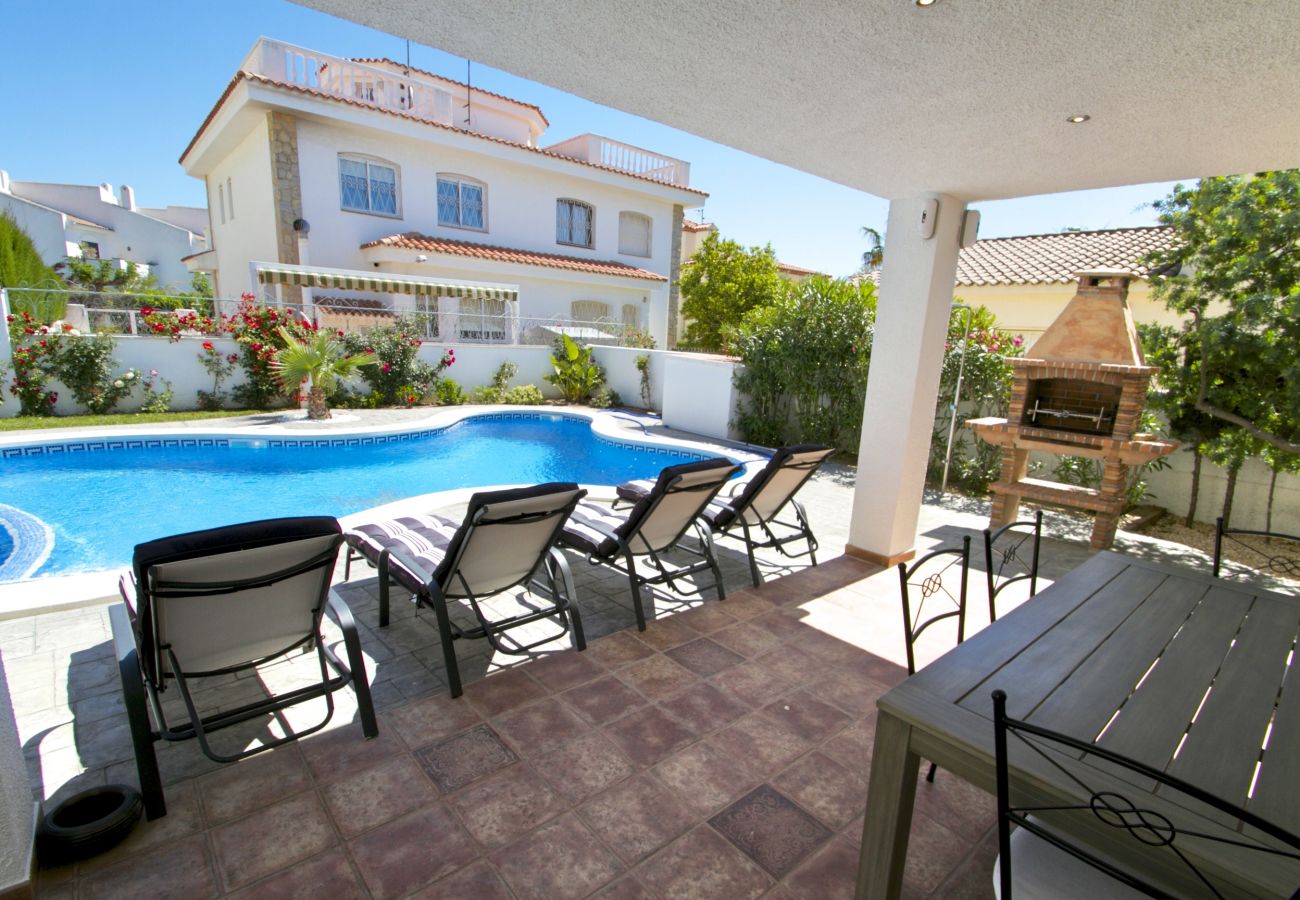 Villa en Miami Playa - GALLO Gran villa en playa, piscina y wifi gratis Villa en Miami Playa - GALLO Gran villa en playa, piscina y wifi gratis