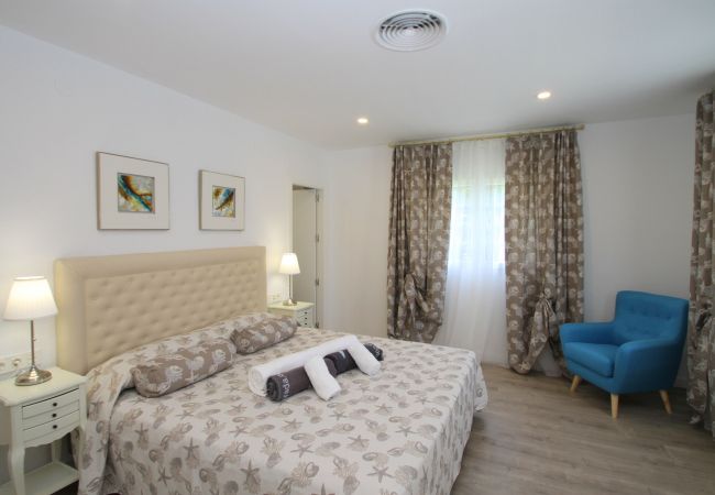 Villa en Miami Playa - ALAMO Gran villa piscina privada y WiFi gratis Villa en Miami Playa - ALAMO Gran villa piscina privada y WiFi gratis