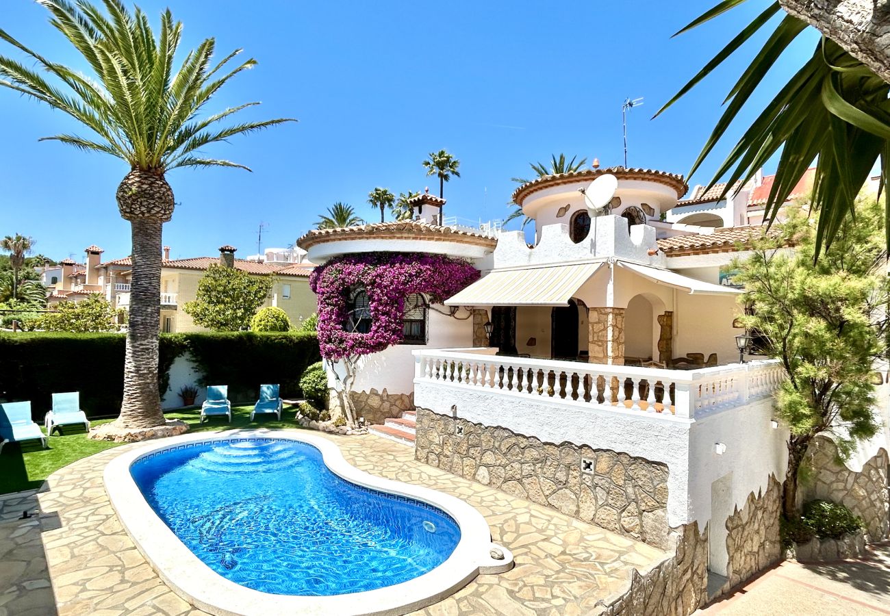 Villa en Miami Playa - CORAL Villa piscina privada, jardín, Wifi gratis