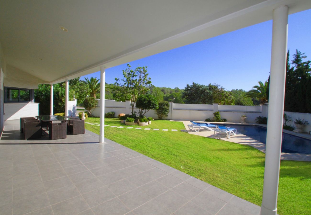 Villa en Hospitalet de L´Infant - PERLA Gran villa piscina privada y WiFi gratis Villa en Hospitalet de L´Infant - PERLA Gran villa piscina privada y WiFi gratis