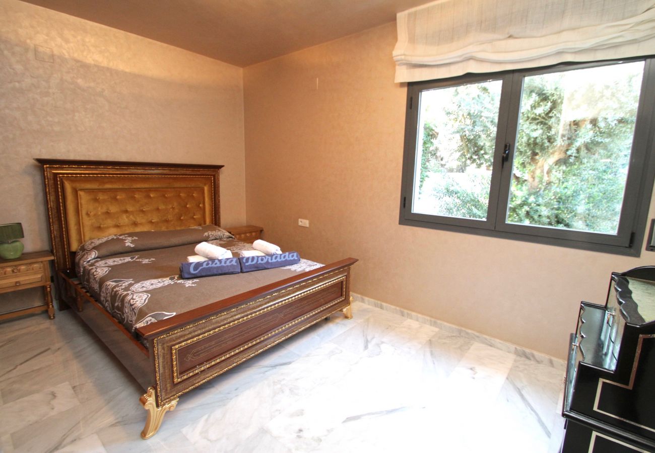 Villa en Hospitalet de L´Infant - PERLA Gran villa piscina privada y WiFi gratis Villa en Hospitalet de L´Infant - PERLA Gran villa piscina privada y WiFi gratis