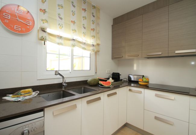 Villa en Miami Playa - TINA villa adosada con piscina privada Villa en Miami Playa - TINA villa adosada con piscina privada