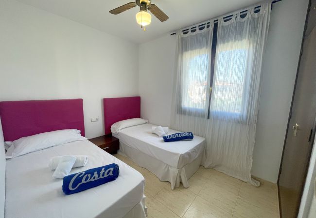 Casa adosada en Miami Playa - MASIA4 adosado con piscina comunitaria Casa adosada en Miami Playa - MASIA4 adosado con piscina comunitaria