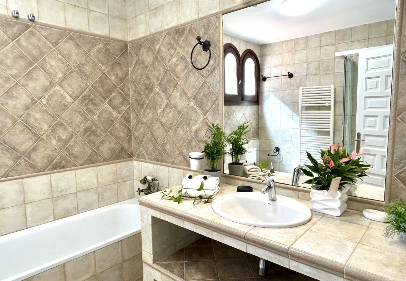 Villa in Miami Playa - JAZMIN Gran villa piscina privada y Wifi gratis Villa in Miami Playa - JAZMIN Gran villa piscina privada y Wifi gratis