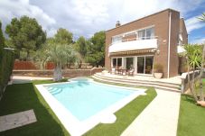 Villa in Hospitalet de L´Infant - FLAMINGO, Piscina privada, BBQ, Wifi gratis