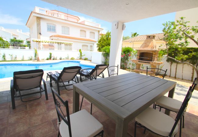 Villa à Miami Playa - GALLO Gran villa en playa, piscina y wifi gratis Villa à Miami Playa - GALLO Gran villa en playa, piscina y wifi gratis