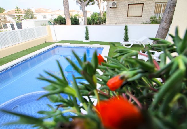 Villa à Miami Playa - AMELIE Villa piscina privada, BBQ y Wifi gratis Villa à Miami Playa - AMELIE Villa piscina privada, BBQ y Wifi gratis