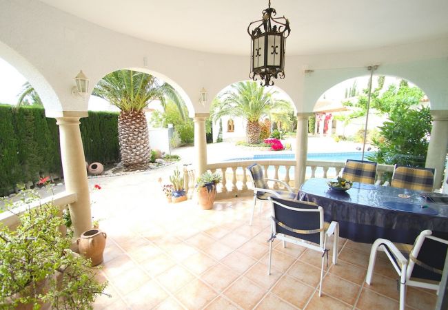 Villa à Miami Playa - GRANADA Villa piscina, jardín, BBQ, Wifi gratis Villa à Miami Playa - GRANADA Villa piscina, jardín, BBQ, Wifi gratis