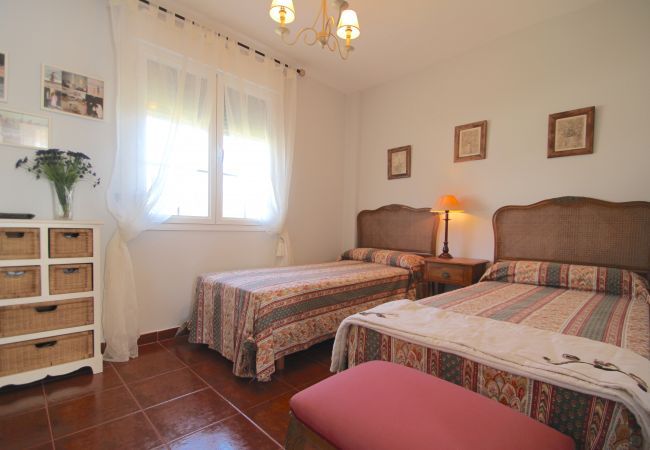 Maison mitoyenne à Miami Playa - CRISTAL4 adosado jardín privado, piscina Maison mitoyenne à Miami Playa - CRISTAL4 adosado jardín privado, piscina