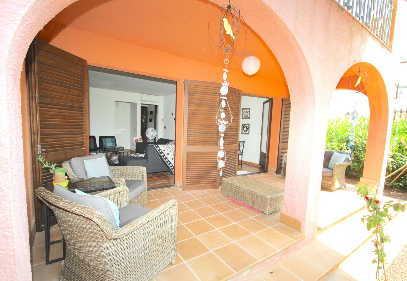 Maison mitoyenne à Miami Playa - TERRACOTA adosado con jardín privado Maison mitoyenne à Miami Playa - TERRACOTA adosado con jardín privado
