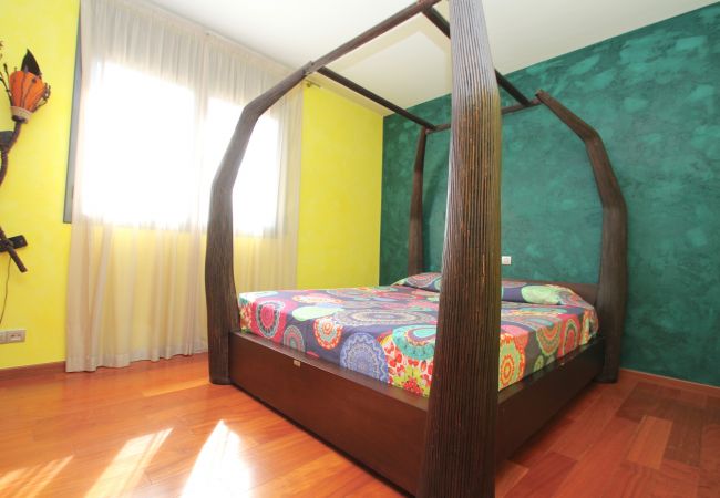 Villa à Hospitalet de L´Infant - PERLA Gran villa piscina privada y WiFi gratis Villa à Hospitalet de L´Infant - PERLA Gran villa piscina privada y WiFi gratis