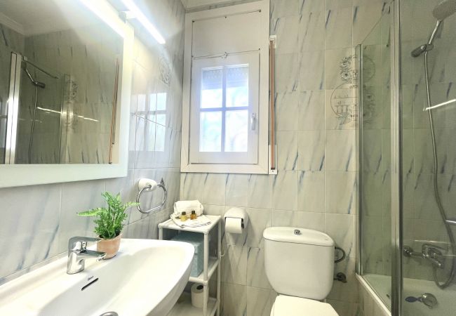 Maison mitoyenne à Miami Playa - LOTUS villa adosada cerca de la playa Maison mitoyenne à Miami Playa - LOTUS villa adosada cerca de la playa