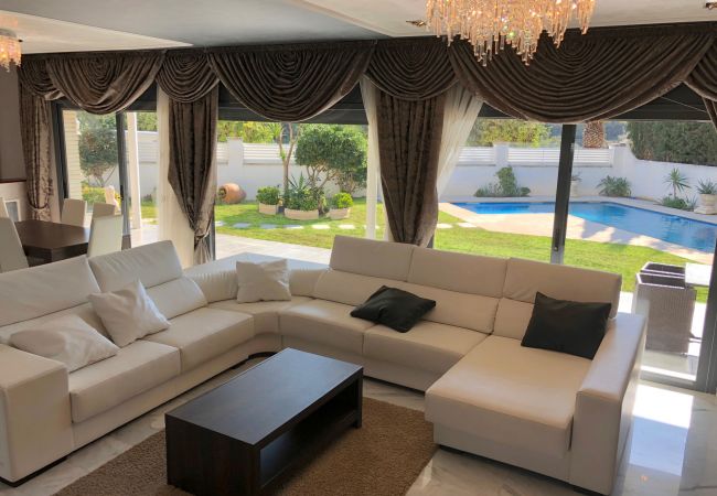 villa à Hospitalet de l'Infant - Chalet independiente en venta en llevant villa à Hospitalet de l'Infant - Chalet independiente en venta en llevant