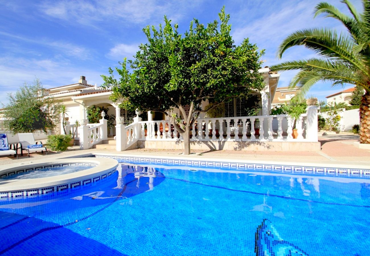 Вилла на Миами Плайя - LEMON Villa con piscina y Wifi gratis