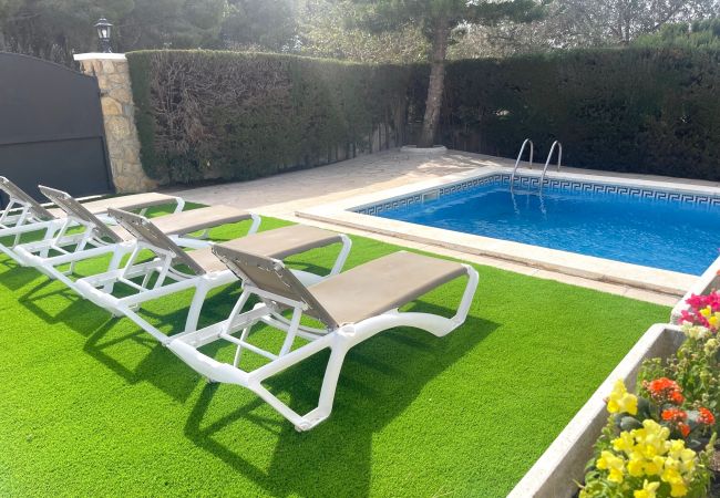 Вилла на Miami Playa - JAZMIN Gran villa piscina privada y Wifi gratis Вилла на Miami Playa - JAZMIN Gran villa piscina privada y Wifi gratis