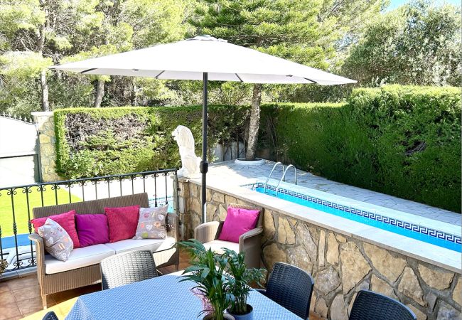 Вилла на Miami Playa - JAZMIN Gran villa piscina privada y Wifi gratis Вилла на Miami Playa - JAZMIN Gran villa piscina privada y Wifi gratis