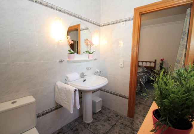 Вилла на Miami Playa - FORTUNA villa, piscina privada y grán jardín Вилла на Miami Playa - FORTUNA villa, piscina privada y grán jardín