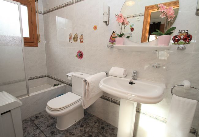 Вилла на Miami Playa - FORTUNA villa, piscina privada y grán jardín Вилла на Miami Playa - FORTUNA villa, piscina privada y grán jardín