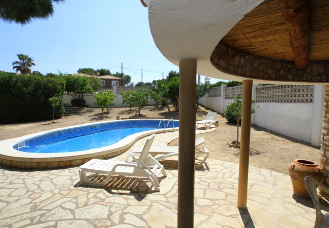Вилла на Miami Playa - FORTUNA villa, piscina privada y grán jardín Вилла на Miami Playa - FORTUNA villa, piscina privada y grán jardín