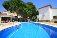 Вилла на Миами Плайя - FORTUNA villa, piscina privada y grán jardín