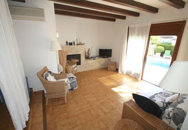 Вилла на Miami Playa - SULA villa con piscina privada cerca del mar Вилла на Miami Playa - SULA villa con piscina privada cerca del mar