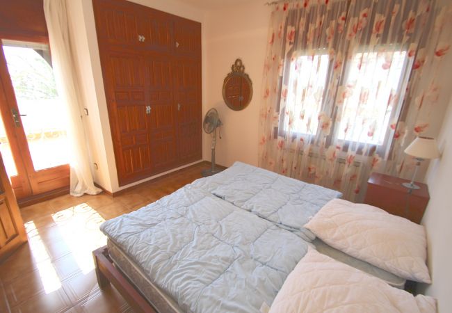 Вилла на Miami Playa - SULA villa con piscina privada cerca del mar Вилла на Miami Playa - SULA villa con piscina privada cerca del mar