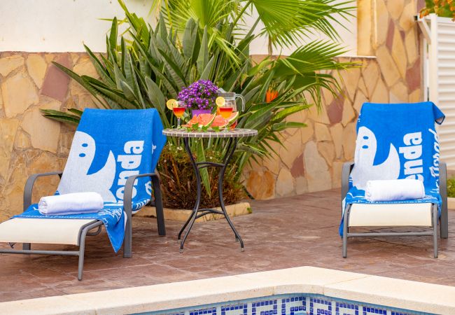 Вилла на Miami Playa - FLANDES Villa piscina jardín privado, Wifi gratis Вилла на Miami Playa - FLANDES Villa piscina jardín privado, Wifi gratis