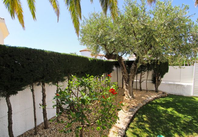 Вилла на Miami Playa - GALLO Gran villa en playa, piscina y wifi gratis Вилла на Miami Playa - GALLO Gran villa en playa, piscina y wifi gratis