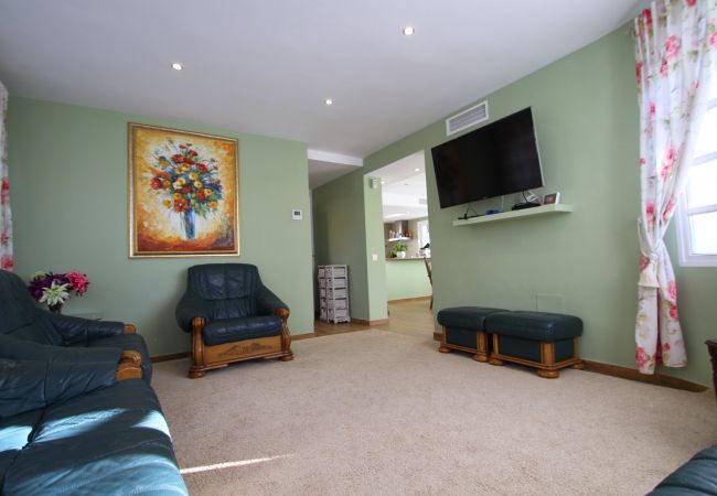 Вилла на Miami Playa - GALLO Gran villa en playa, piscina y wifi gratis Вилла на Miami Playa - GALLO Gran villa en playa, piscina y wifi gratis