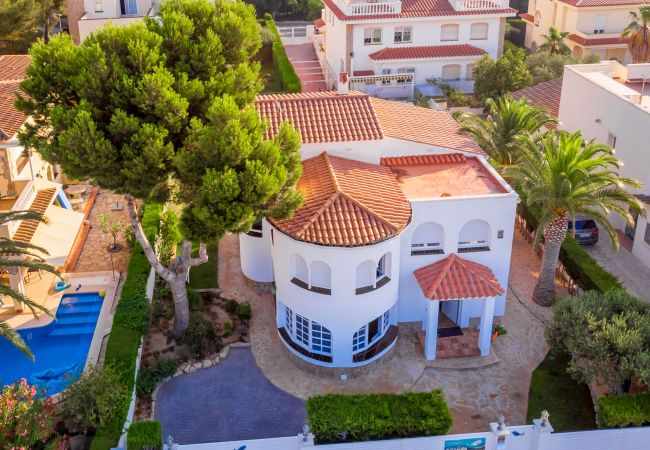 Вилла на Miami Playa - GALLO Gran villa en playa, piscina y wifi gratis Вилла на Miami Playa - GALLO Gran villa en playa, piscina y wifi gratis