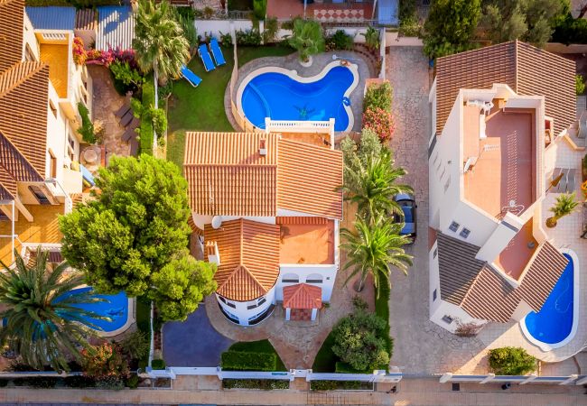 Вилла на Miami Playa - GALLO Gran villa en playa, piscina y wifi gratis Вилла на Miami Playa - GALLO Gran villa en playa, piscina y wifi gratis