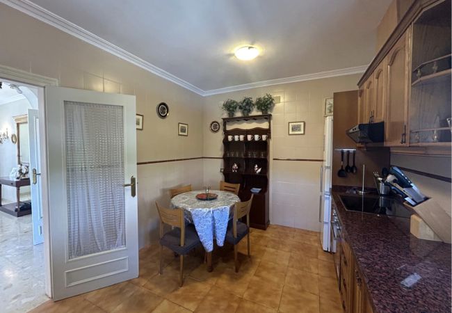 Вилла на Miami Playa - NAPOLEON Villa piscina privada, BBQ, Wifi gratis Вилла на Miami Playa - NAPOLEON Villa piscina privada, BBQ, Wifi gratis