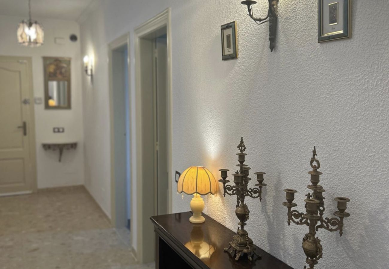 Вилла на Миами Плайя - NAPOLEON Villa piscina privada, BBQ, Wifi gratis Вилла на Миами Плайя - NAPOLEON Villa piscina privada, BBQ, Wifi gratis