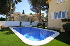 Вилла на Миами Плайя - AMELIE Villa piscina privada, BBQ y Wifi gratis