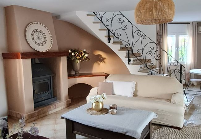 Вилла на Miami Playa - LIDIA Villa piscina privada, jardín, Wifi gratis Вилла на Miami Playa - LIDIA Villa piscina privada, jardín, Wifi gratis