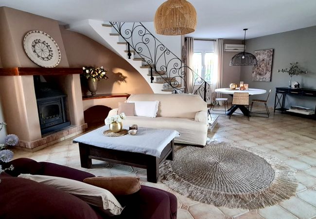 Вилла на Miami Playa - LIDIA Villa piscina privada, jardín, Wifi gratis Вилла на Miami Playa - LIDIA Villa piscina privada, jardín, Wifi gratis