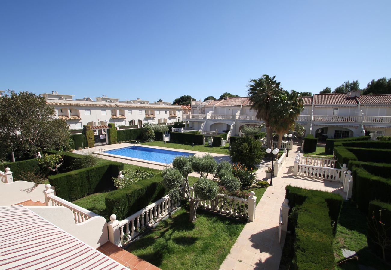 Таунхаус на Миами Плайя - CRISTAL4 adosado jardín privado, piscina Таунхаус на Миами Плайя - CRISTAL4 adosado jardín privado, piscina