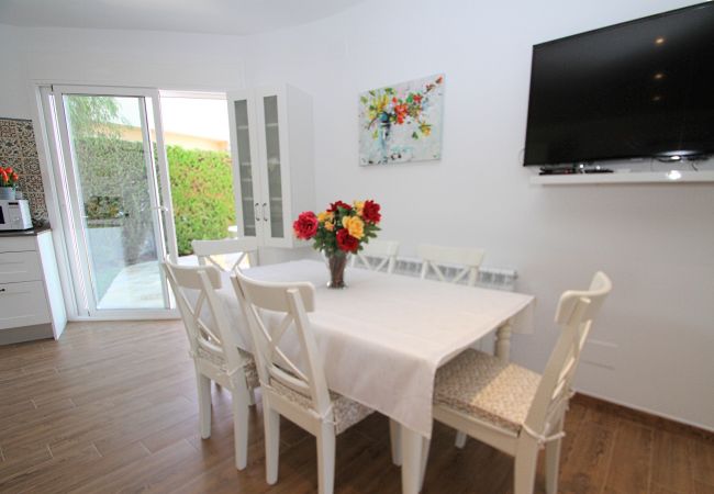 Вилла на Miami Playa - CAMILA Villa piscina privada, jardín y Wifi gratis Вилла на Miami Playa - CAMILA Villa piscina privada, jardín y Wifi gratis