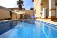 Вилла на Миами Плайя - LISA con piscina privada y jardín