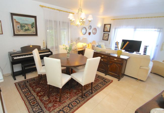 Таунхаус на Miami Playa - PORTOFINO Casa 1ª línea, BBQ y Wifi gratis Таунхаус на Miami Playa - PORTOFINO Casa 1ª línea, BBQ y Wifi gratis