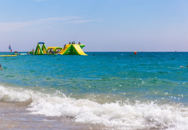 Таунхаус на Miami Playa - RIOJA Adosado jardín, BBQ, piscina y Wifi gratis Таунхаус на Miami Playa - RIOJA Adosado jardín, BBQ, piscina y Wifi gratis