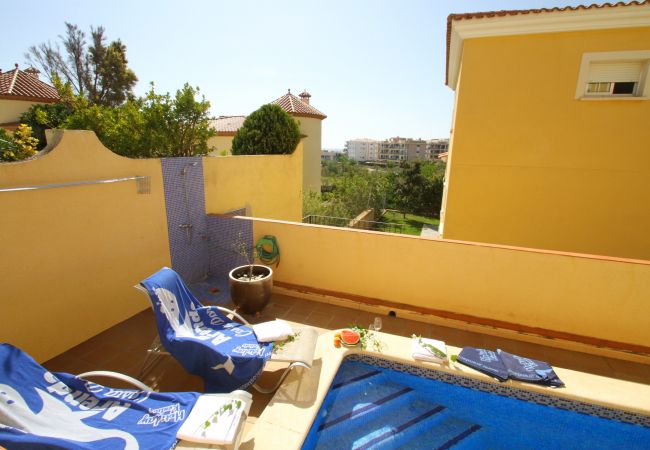 Вилла на Miami Playa - TINA villa adosada con piscina privada Вилла на Miami Playa - TINA villa adosada con piscina privada