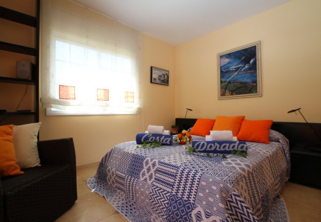 Вилла на Miami Playa - TINA villa adosada con piscina privada Вилла на Miami Playa - TINA villa adosada con piscina privada