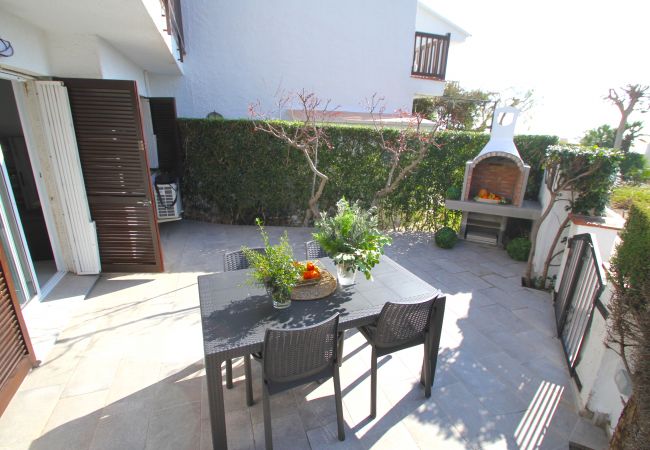 Таунхаус на Miami Playa - CALETA adosado 1ª línea del mar, piscina comun Таунхаус на Miami Playa - CALETA adosado 1ª línea del mar, piscina comun