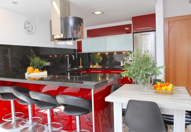 Таунхаус на Miami Playa - CALETA adosado 1ª línea del mar, piscina comun Таунхаус на Miami Playa - CALETA adosado 1ª línea del mar, piscina comun