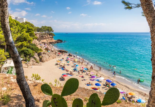 Таунхаус на Miami Playa - CALETA adosado 1ª línea del mar, piscina comun Таунхаус на Miami Playa - CALETA adosado 1ª línea del mar, piscina comun